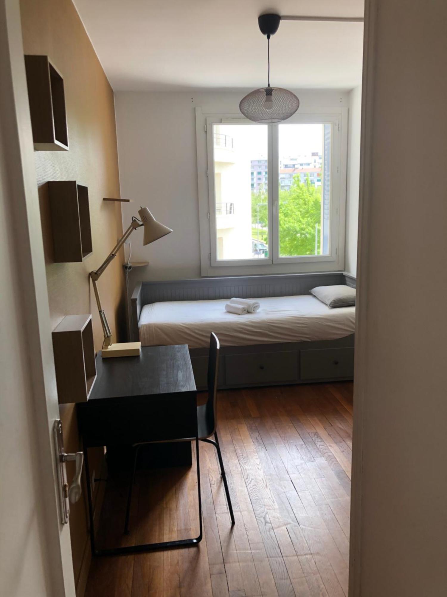 Apartamento Chambre Meublee Cafe Boulevard Joseph Vallier Grenoble Exterior foto